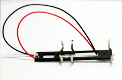 (image for) Contact Plate w/ wire ( HO Scale Rosie/Rosie Red )